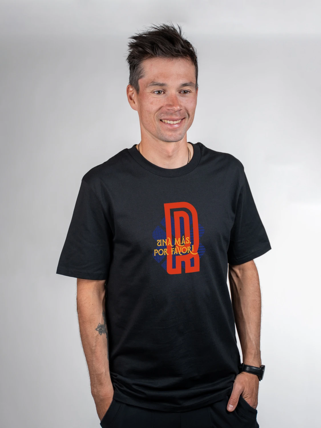 Majica Una Más Črna M